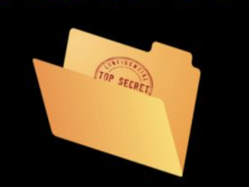 Exciting scene from Dossier T7 — Crack It showing kids solving puzzles