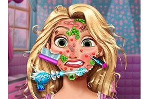 Goldie Princess Skin Doctor - fun scene of treating the princess's skin
