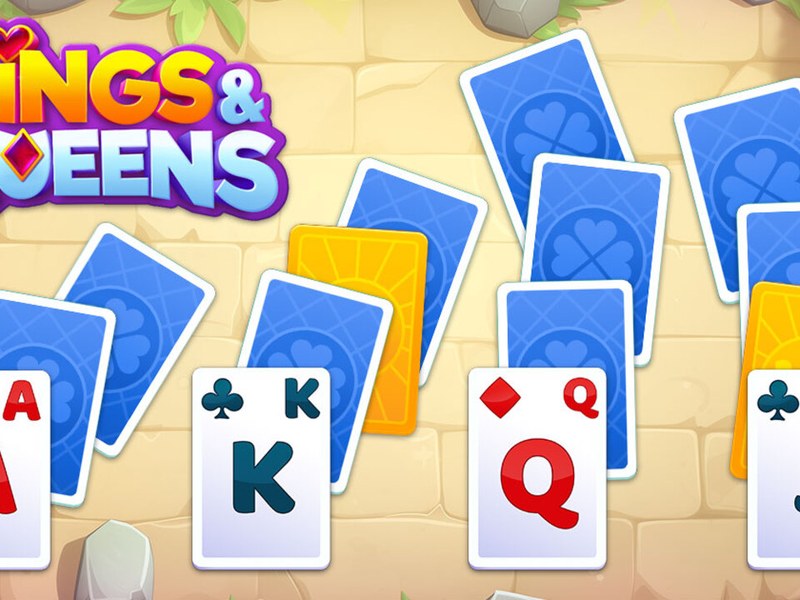 Exciting gameplay of Kings & Queens Solitaire Tripeaks with colorful cards
